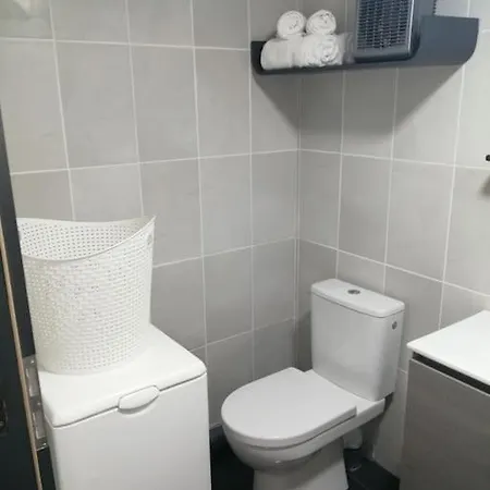 Appartement Tout Proche De Bourg-En-Bresse Peronnas Exterior foto