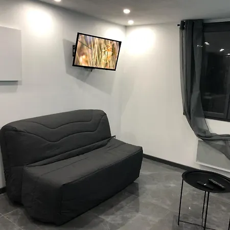 Appartement Tout Proche De Bourg-En-Bresse Peronnas Exterior foto